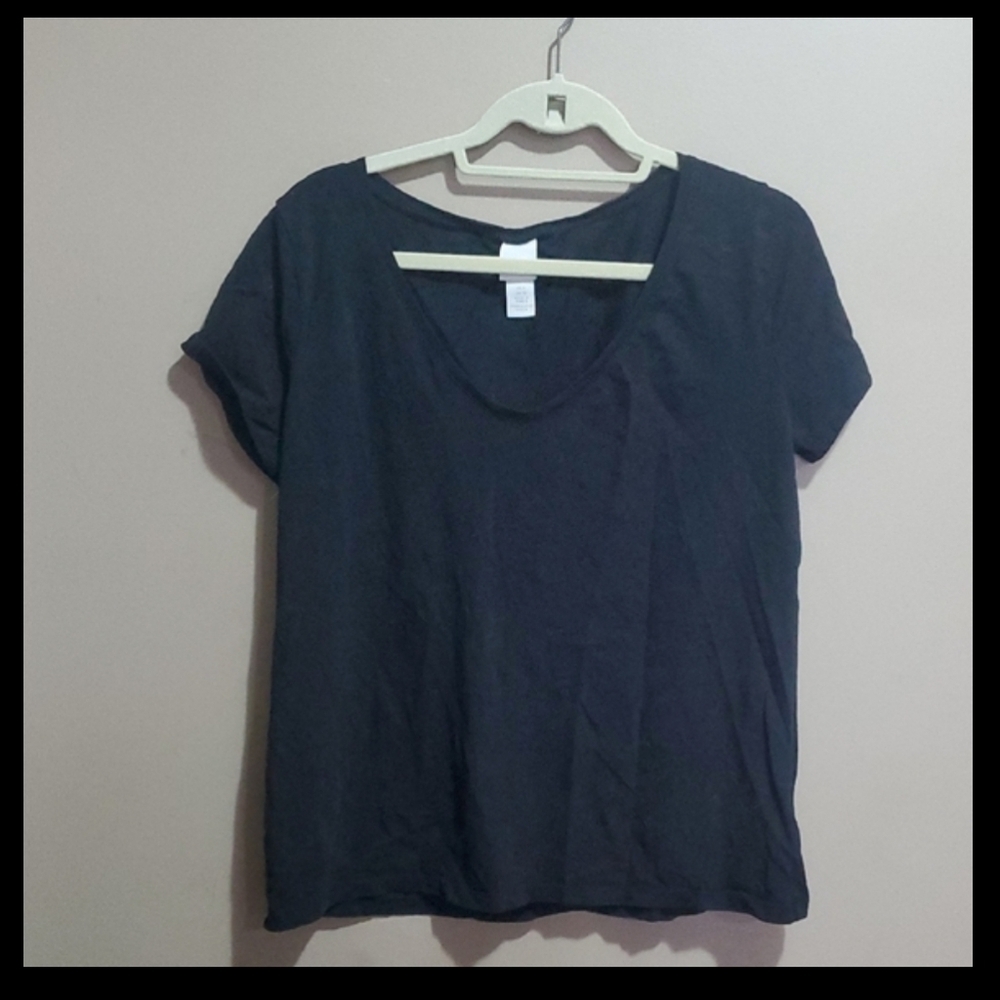 H&M Black Scoop Neck Short Sleeve Tee Women’s Size XL